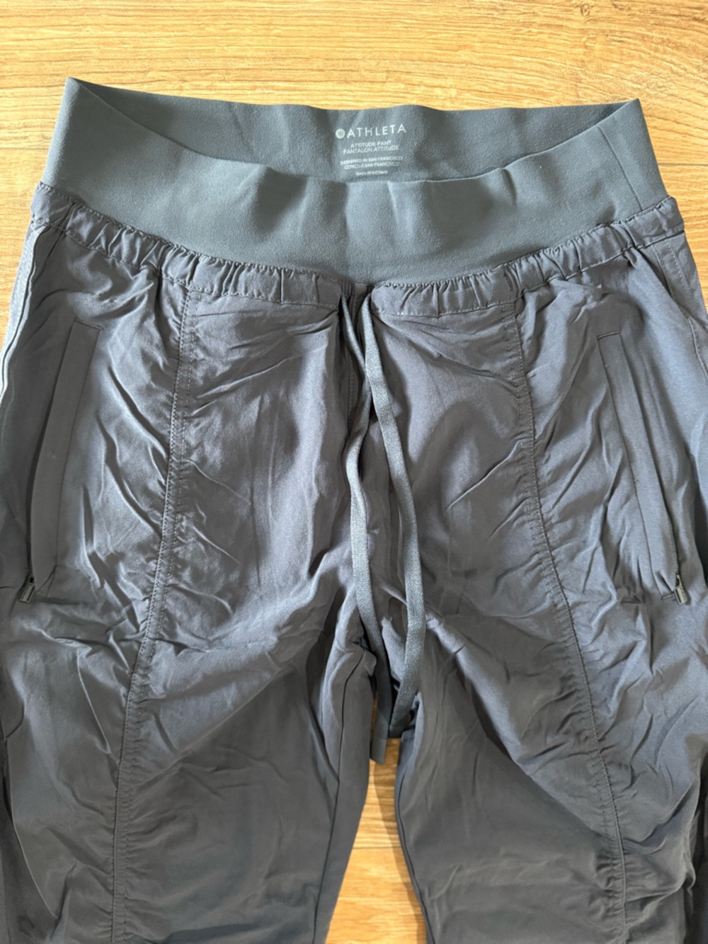 Attitude Mid Rise Jogger athleta - Picture 6 of 8